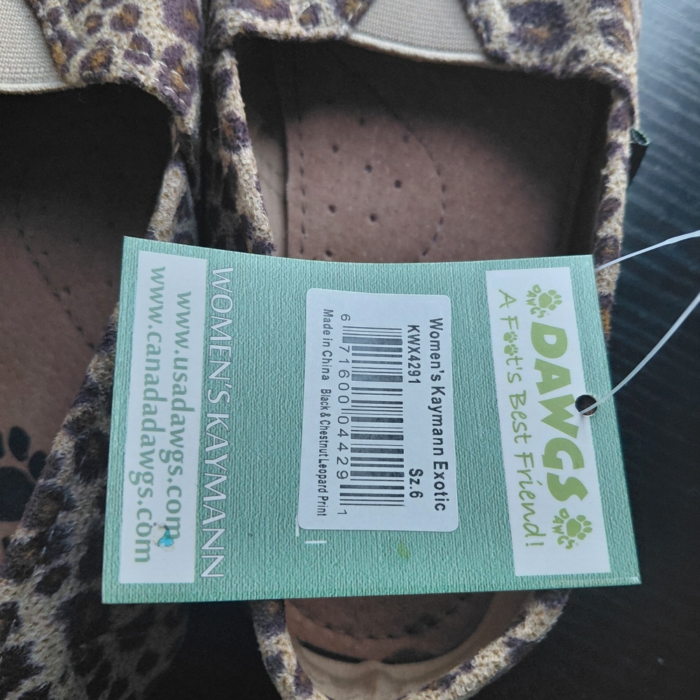 DAWGS Women's Leopard Print Slip-On Flats - Brown & Black